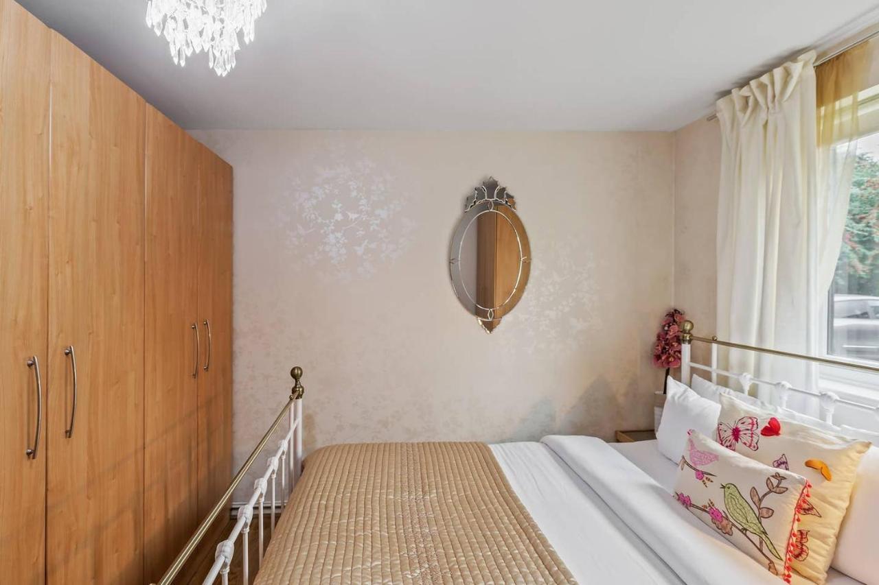 Beautiful And Cosy 2 Bedroom Flat لندن المظهر الخارجي الصورة